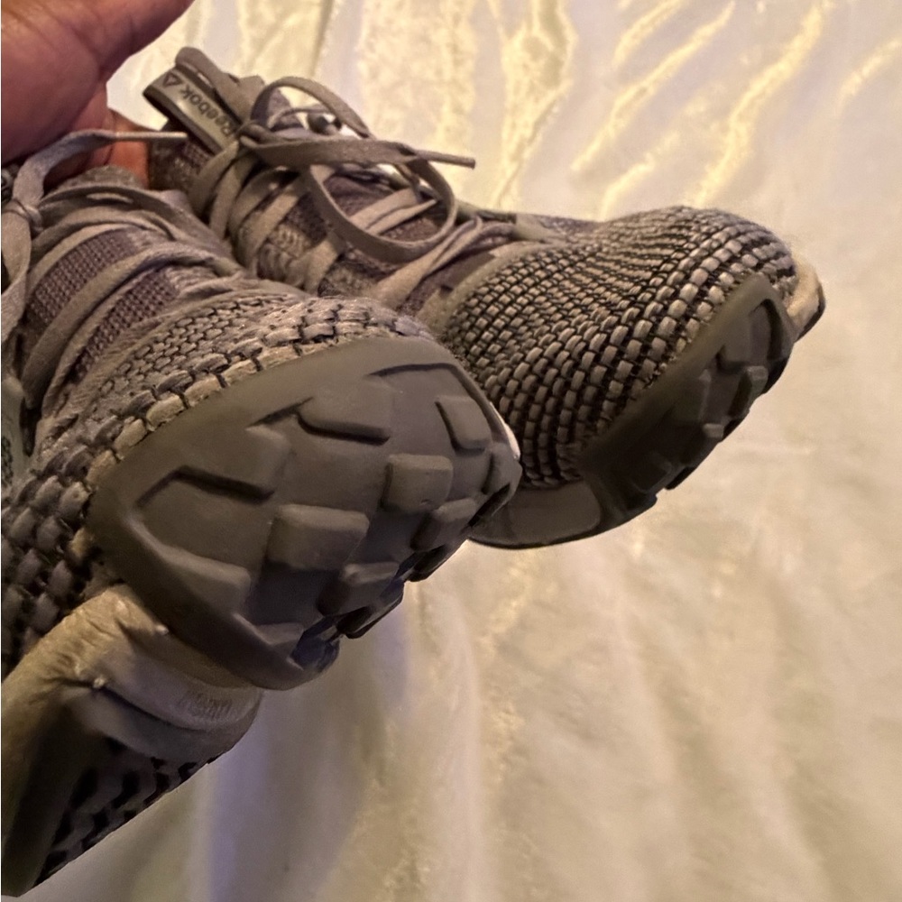 Reebok Charcoal and White Training Shoes - Picture 9 of 12